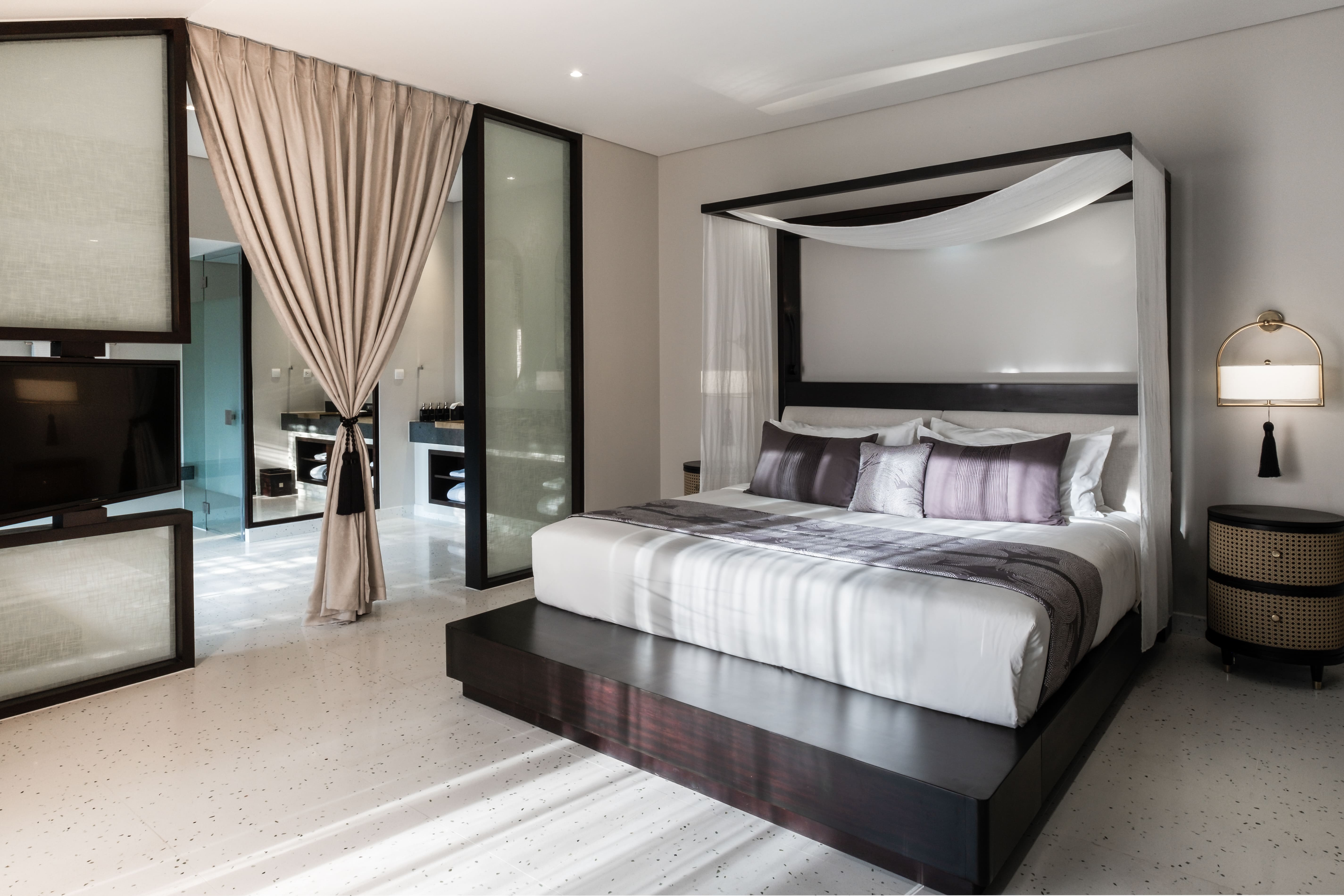 Central Vietnam Retreat: Indulgence in Da Nang and Hoi An 